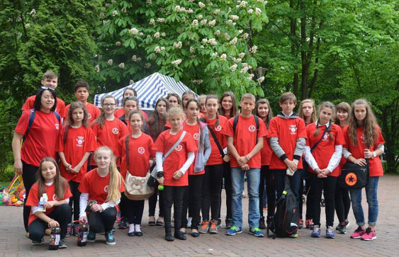 Spot szkol k CAritas2016