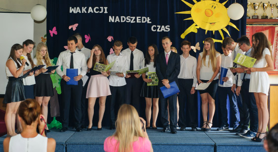 ZakonczenieGimn2016