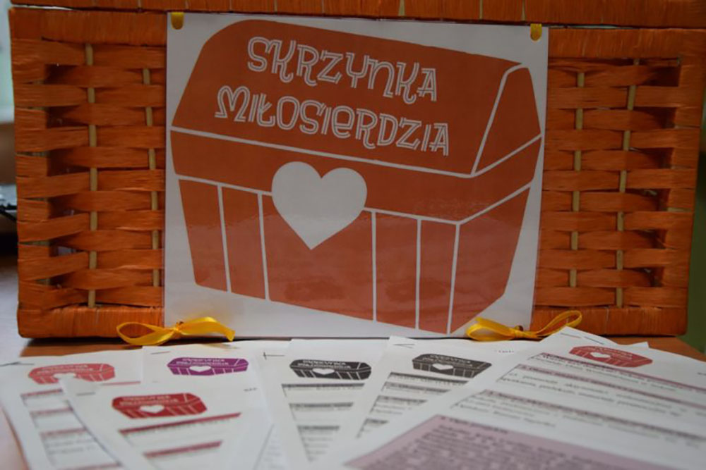skzrynka milosierdzia2017