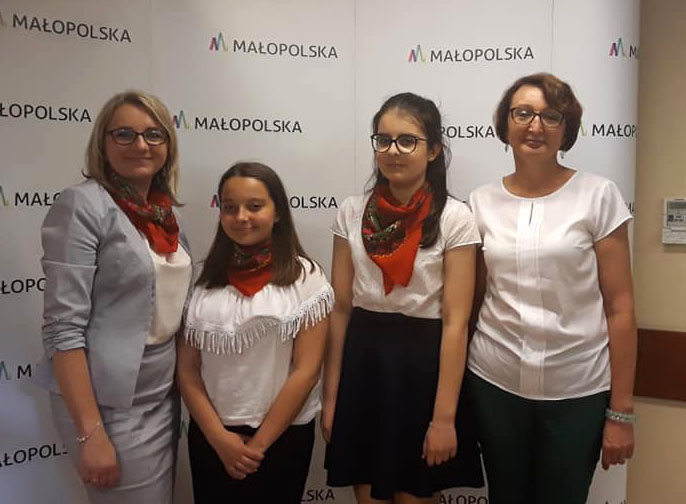 61917363 2198150703639898 1601700253659037696 n